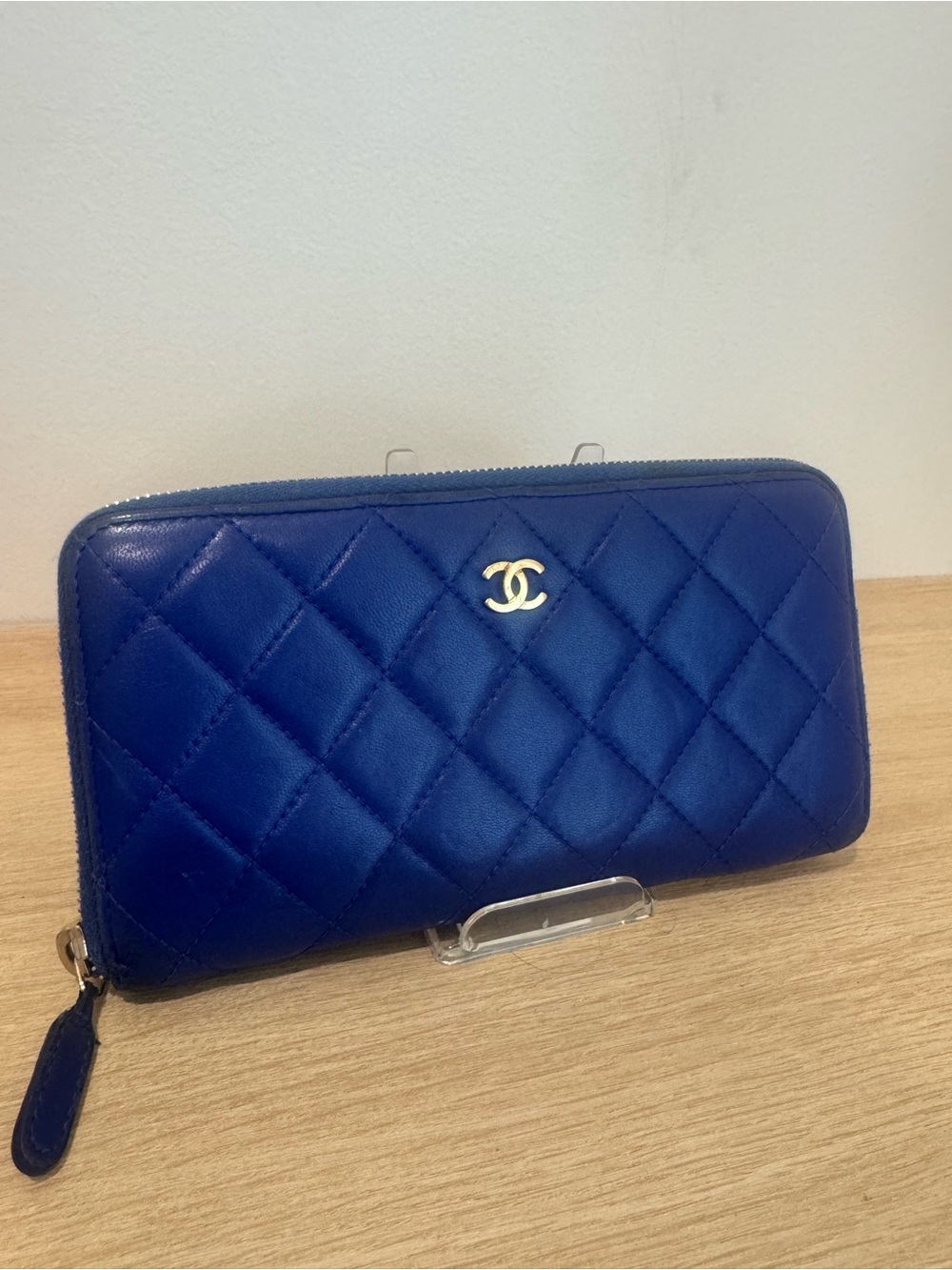 CHANEL Quilted Zip Wallet in Deep Blue with Gold CC